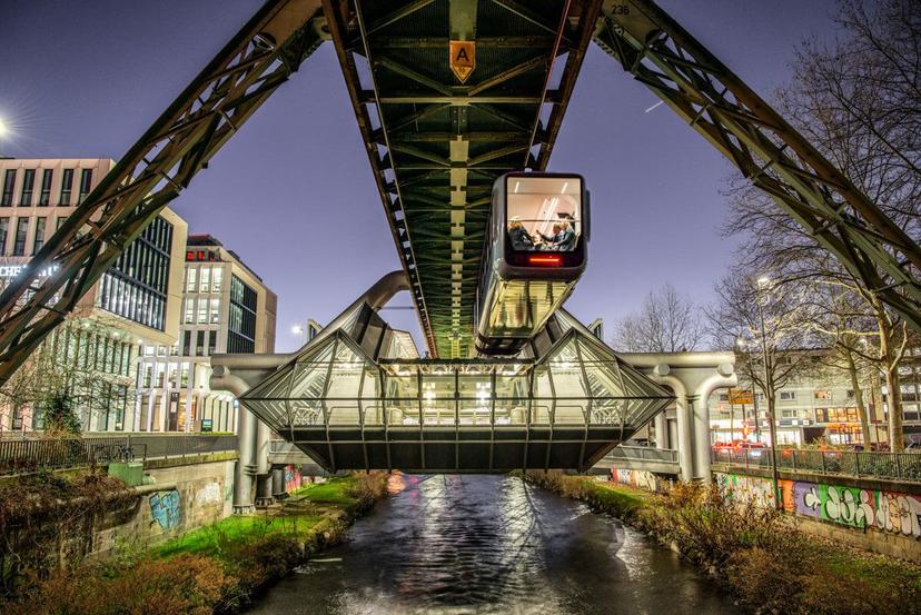 Die Schwebebahn